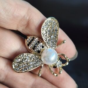 703 Elegant Gold and Black Bee Brooch